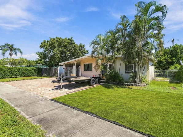 4320 NE 18TH Avenue, Pompano Beach, FL 33064