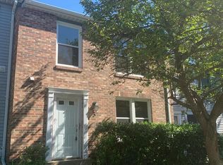 3 Cross Country Ct, Gaithersburg, MD 20879