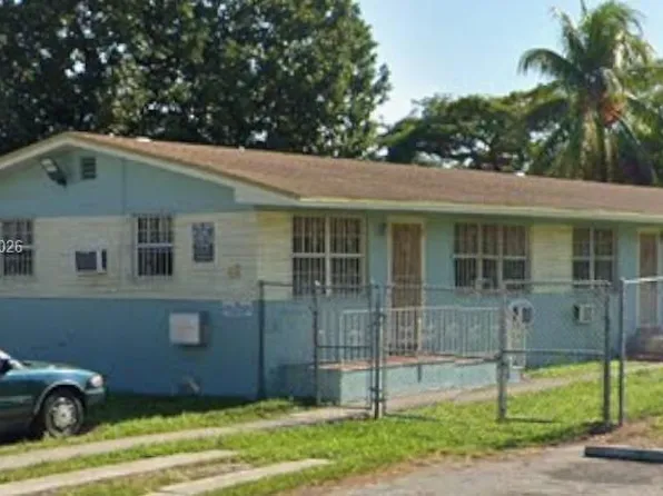 48 NW 77th St APT 4, Miami, FL 33150