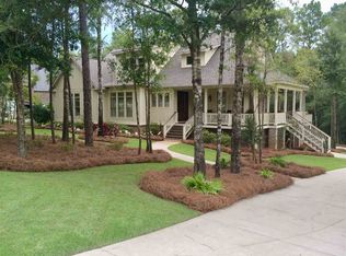 131 Sandy Ford Rd, Fairhope, AL 36532