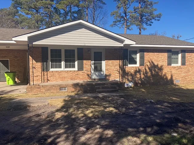 301 Ketner Blvd