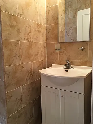 Rented by Kew Forest Realty Inc | media 1