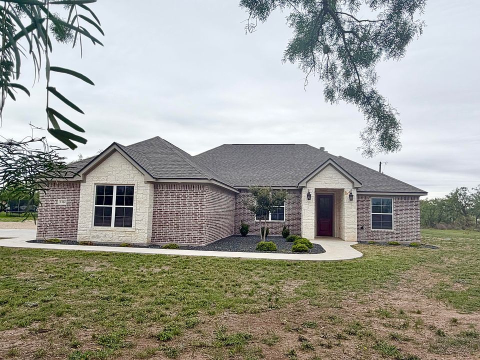 1st image of 1364 Stone Ledge Ln