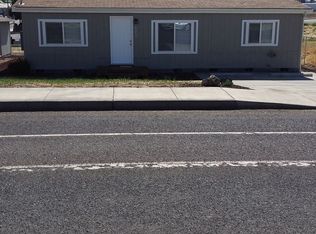 623 SW 2nd St, Madras, OR 97741