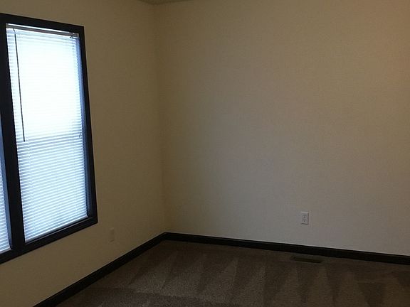 5th image of 2986 E Deerfield Run Blvd #81