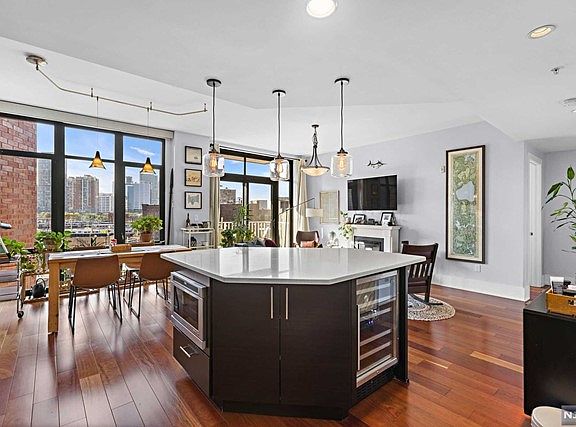 84 Willow Ave #5B, Hoboken, NJ 07030 | Zillow