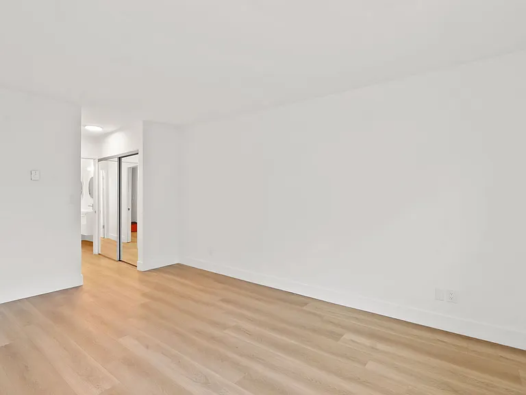 801 2nd Street — Photo 13