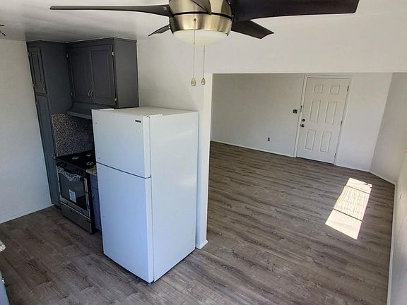 2nd image of 3840 Edna Pl APT 1