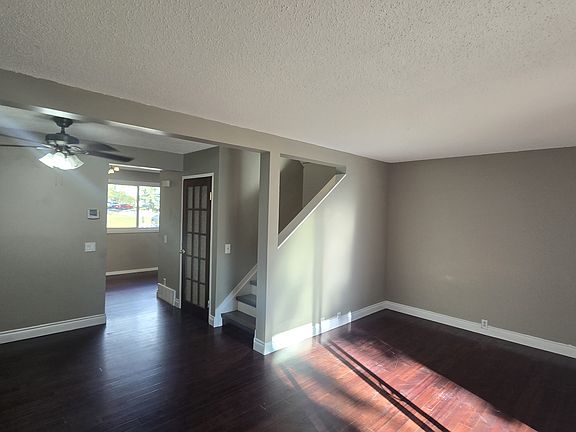5th image of 210 Woodbridge Way