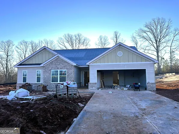 566 Belmont Park Dr, Commerce, GA 30529