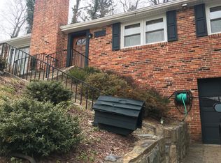 6505 Brookes Hill Ct, Bethesda, MD 20816
