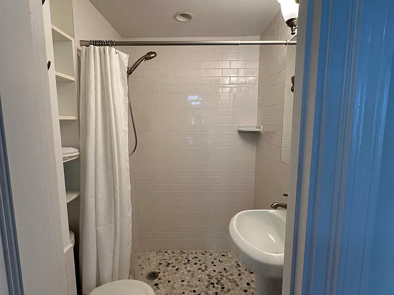 362 Commonwealth Ave #2H — Photo 13