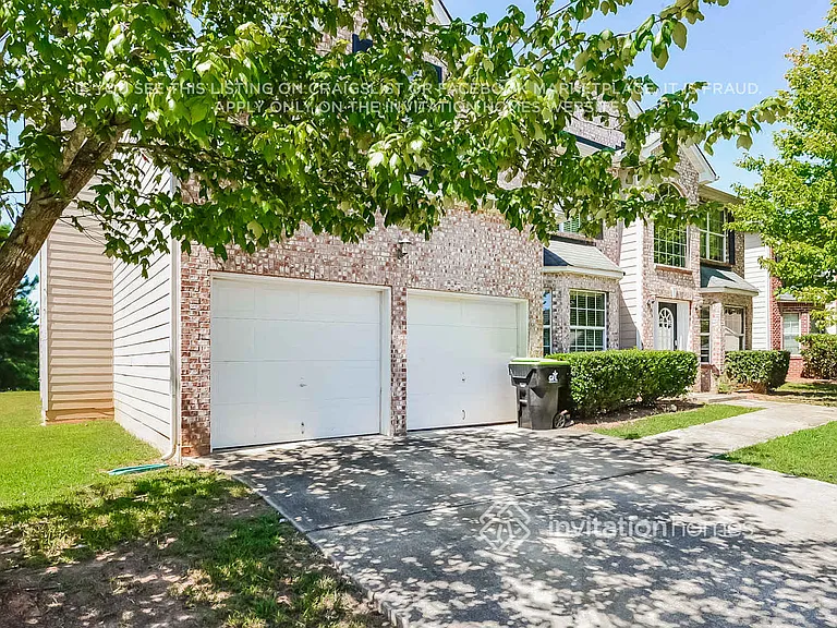 5565 Platte Dr — Photo 2