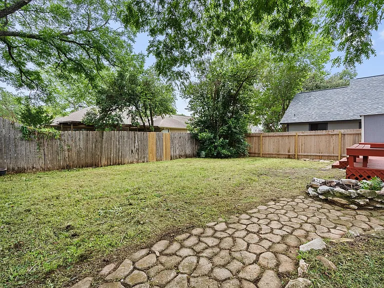 9901 Willers Way — Photo 31