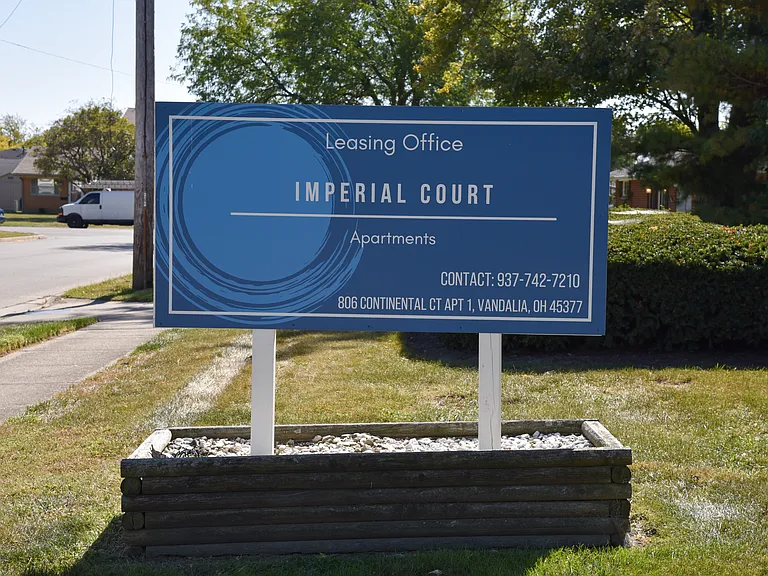 Imperial Continental Court Apartments — Photo 15