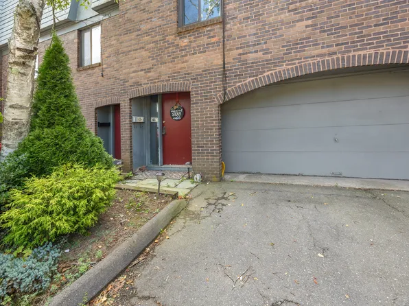 10 Trolley Crossing Lane #10, Middletown, CT 06457