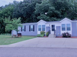 Country Meadows Village, Caledonia, MI 49316