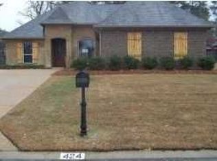 424 Pinebrook Cir, Brandon, MS 39047