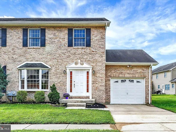 19 Summerthur Dr, Bear, DE 19701