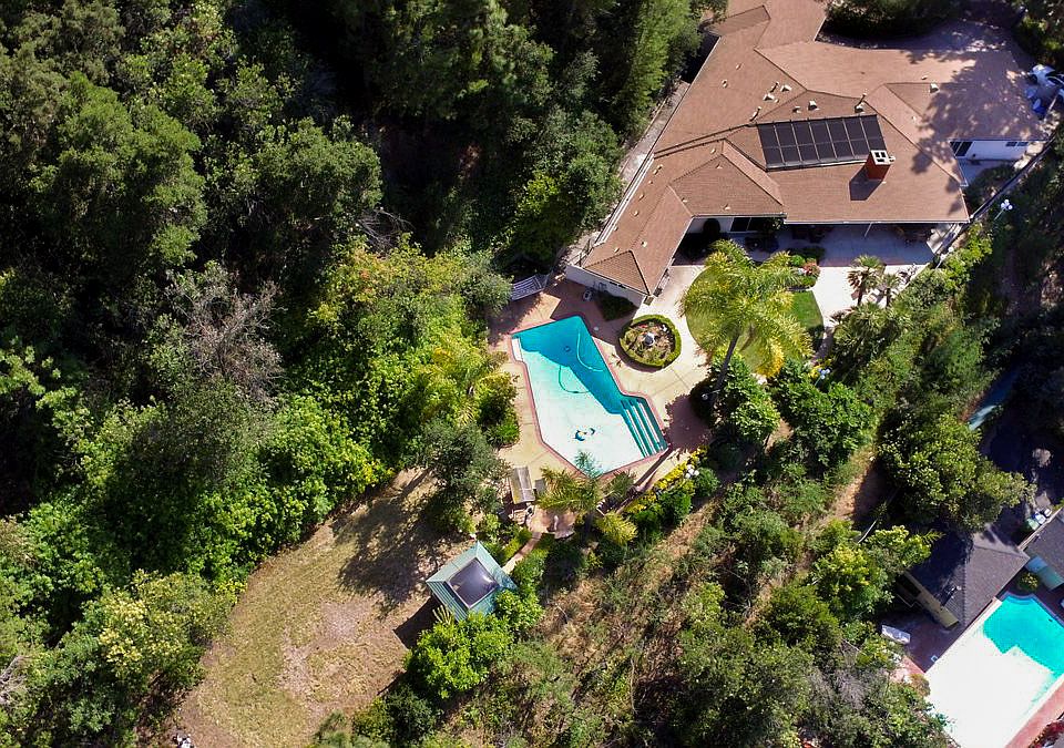 1st image of 11657 El Cerro Ln