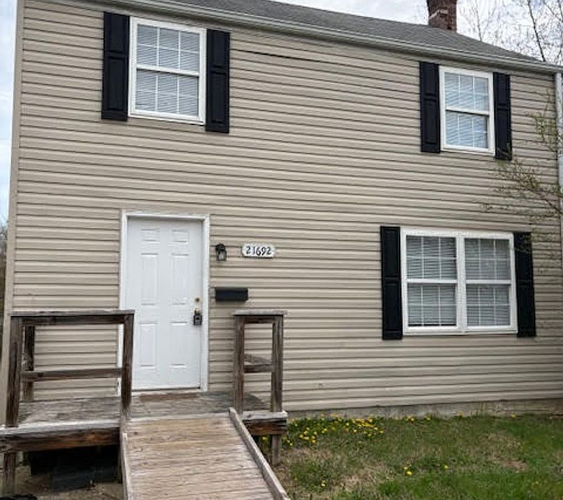 1st image of 21692 Hancock Rd