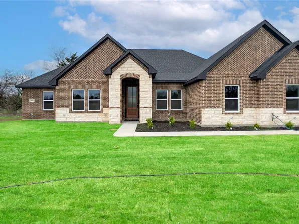 956 County Road 4108, Greenville, TX 75401