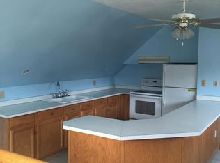 72 Pearl St #3, Clinton, MA 01510