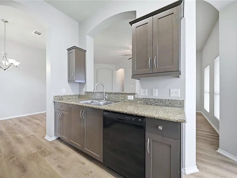 5247 Sagewood Dr — Photo 16