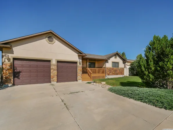 2502 N 23rd St, Laramie, WY 82072