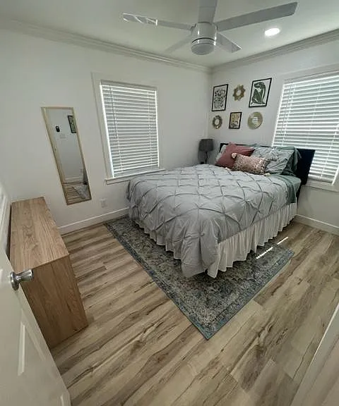 916 Poplar Ave — Photo 5