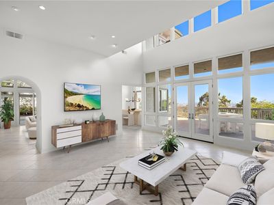31 Saint Tropez, Newport Beach, CA, 92660