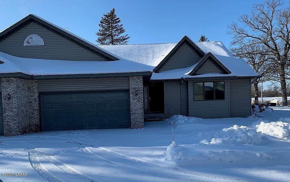 2nd image of 1512 6th Ave E #4