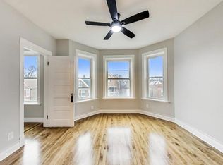 2968 N Lawndale Ave APT 3, Chicago, IL 60618