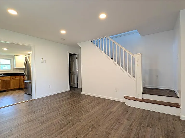 2057 S Delaware Dr — Photo 6