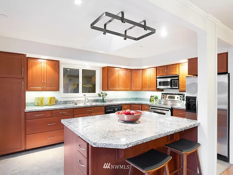 13348 NE 80th St — Photo 15