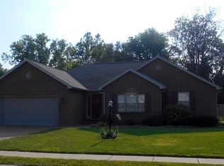 8845 Southport Dr, Evansville, IN 47711
