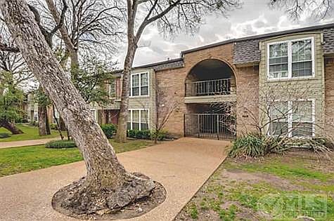 1st image of 7908 Royal Ln #121