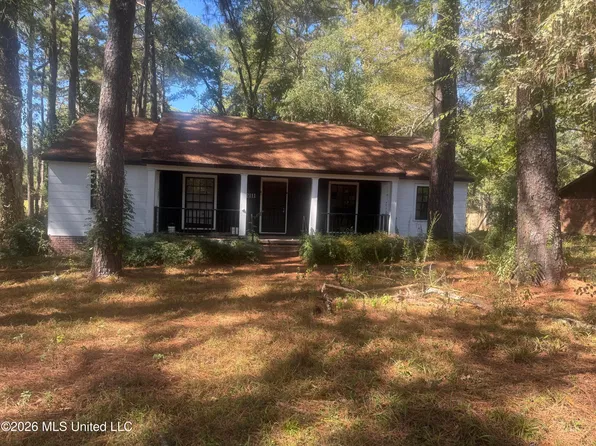 2111 East Dr #A & B, Jackson, MS 39204