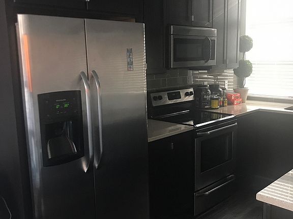 4th image of 833 N 6th St
