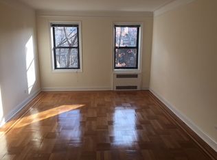 172-89 Highland Ave, Jamaica, NY 11432