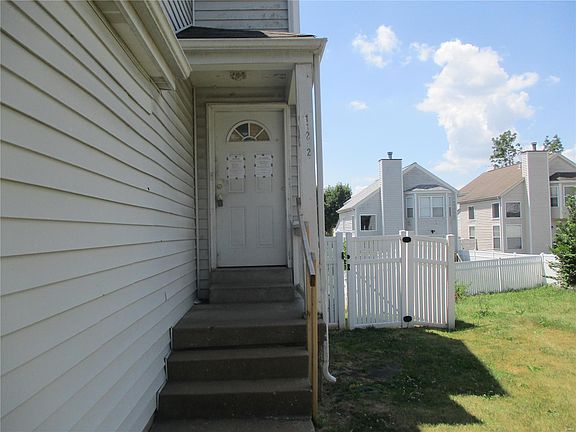 2nd image of 11252 Liberty Landing Dr
