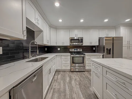 5525 E Thomas Rd Photo 1