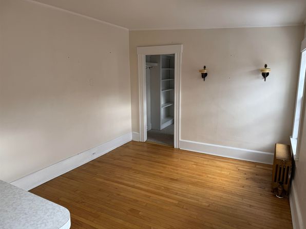 manchester-new-hampshire-74274083 picture