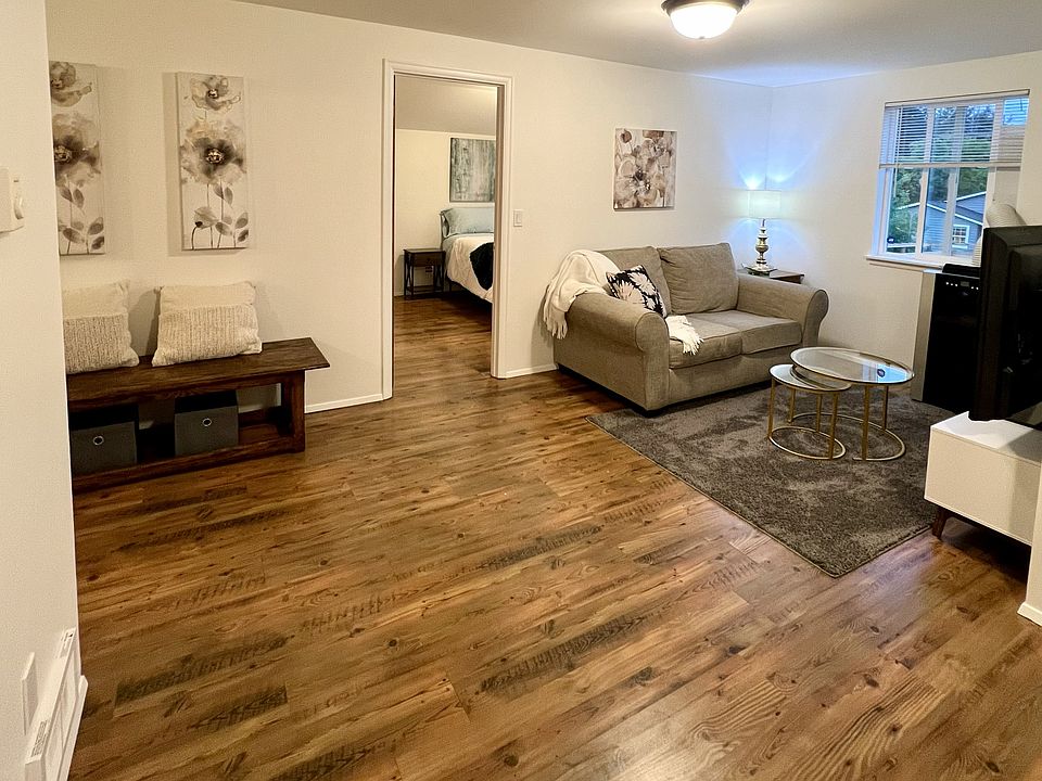 1st image of 11220 196th Ave NE #1