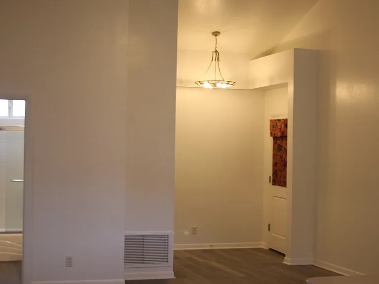 533 Central Ave #B — Photo 15