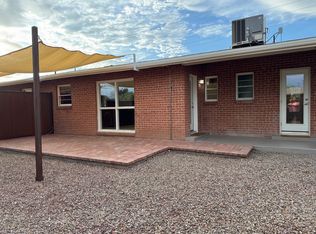 222 E Roger Rd, Tucson, AZ 85705