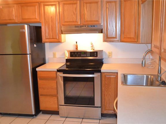 5th image of 35859 Meyer Ave