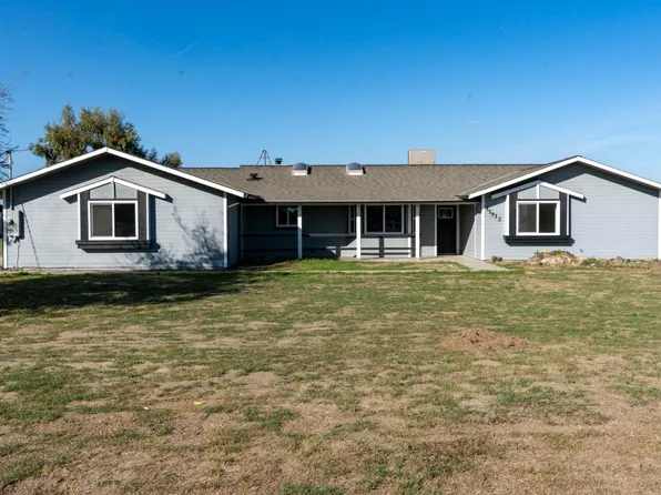 15912 Idaho Ave, Lemoore, CA 93245