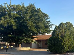 6213 Leslie Pl NE, Albuquerque, NM 87109