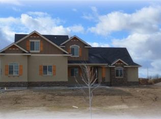 2677 N Emily Mdws, Eagle, ID 83616